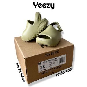 NIB Yeezy YZY Infant Slide in Resin Tan